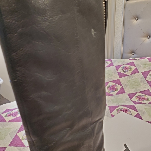 Leather boots size 8 - Picture 4 of 5